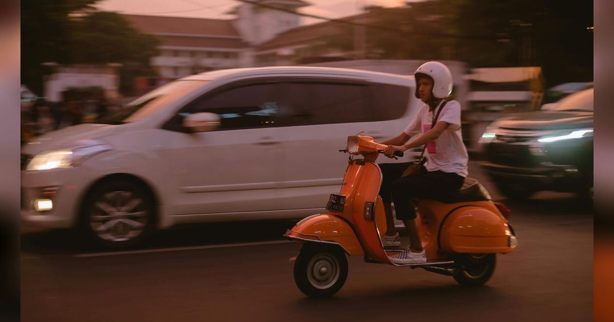 50 Kata-Kata Vespa Lucu yang Menyimpan Cerita dan Kenangan Indah, Cocok Jadi Caption Keren di Medsos