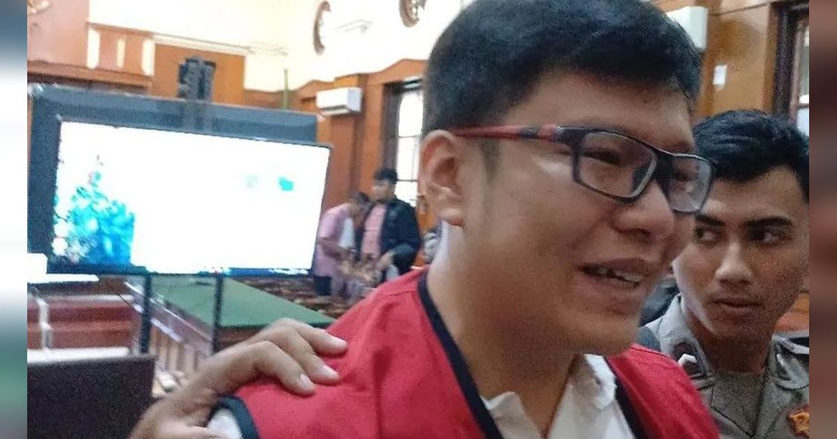 Gregorius Ronald Tannur Putra Mantan Anggota DPR Divonis Bebas Atas Dakwaan Penganiayaan Kekasih hingga Tewas