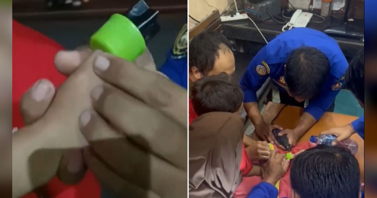 Bantu Lepaskan Mainan yang Tersangkut di Jari Bocah, Aksi Petugas Damkar Ini Tuai Pujian
