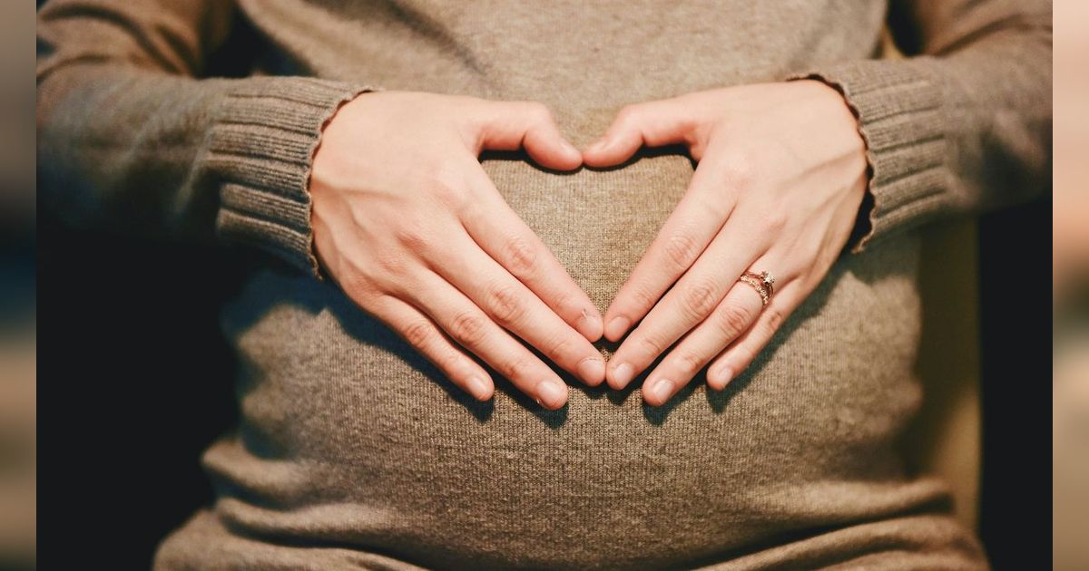 7 Mitos Selama Kehamilan yang Harus Diketahui Faktanya
