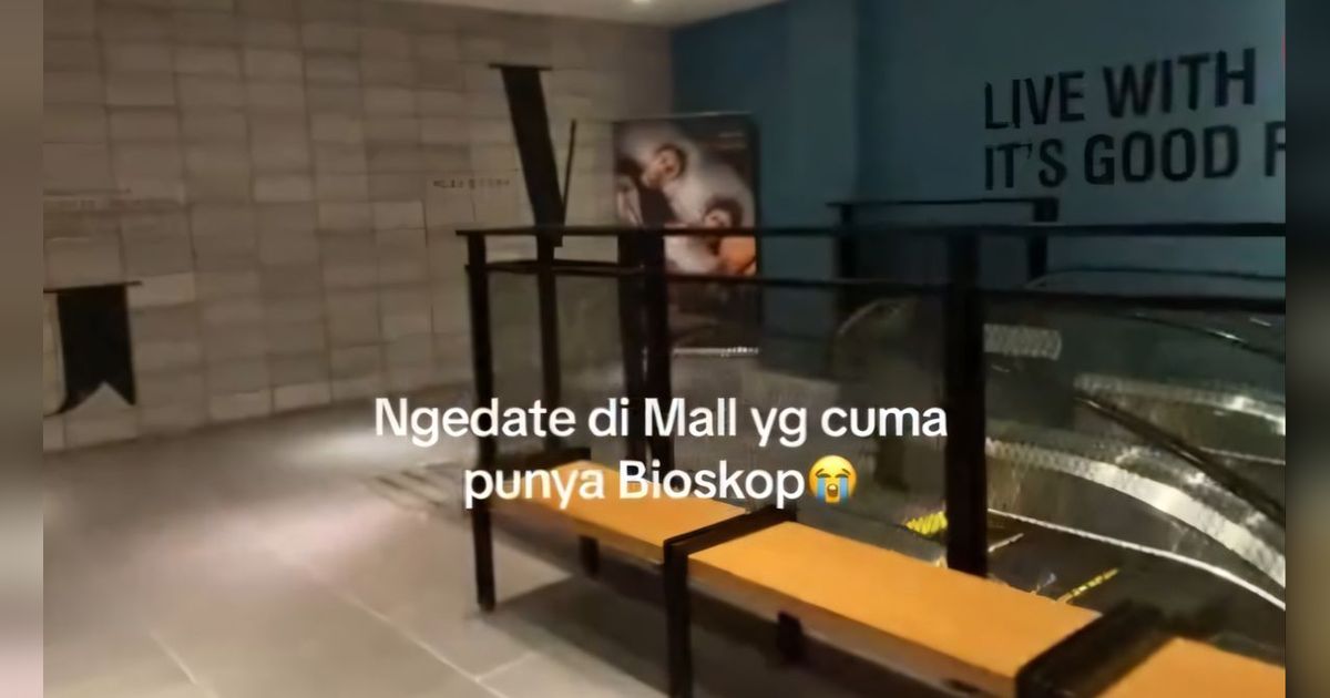 Kencan Rasa Uji Nyali, Pasangan Ini Nonton di Mal Sepi yang Hanya Ada Bioskop Saja