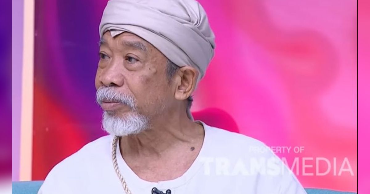 Berlinang Air Mata, Qomar Sebut Kebaikan Eko Patrio yang Rutin Membantunya dengan Mengirimkan Uang untuk Biaya Pengobatan