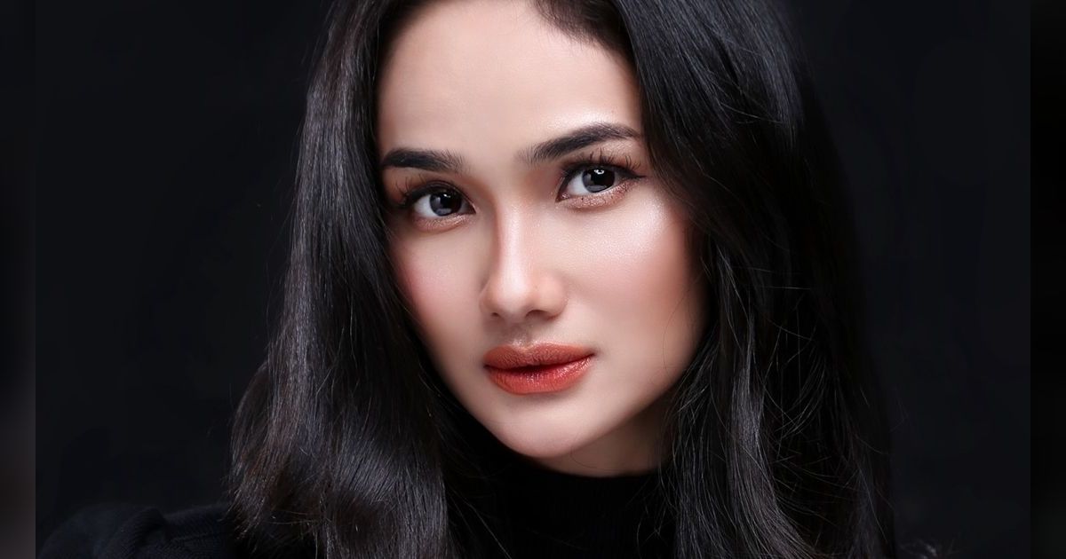 8 Potret Faby Marcelia Akui Cerai dari Revand Narya Usai 11 Tahun Pernikahan