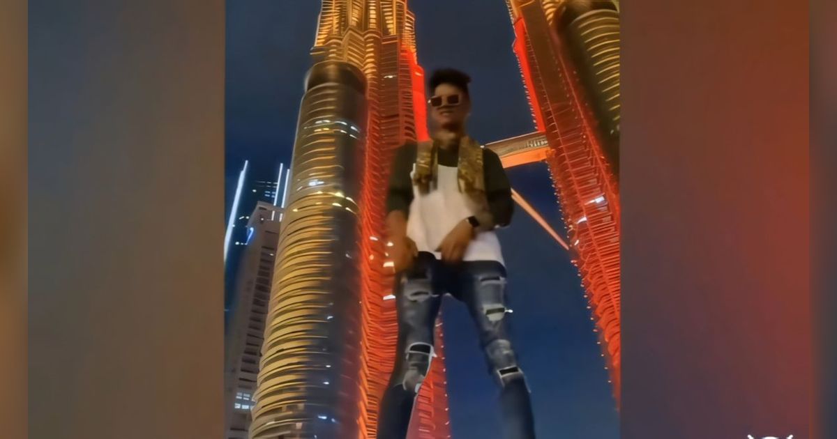 Viral! Momen Warga Vrindavan Unjuk Kebolehan di Depan Umum Saat Liburan di Malaysia, Netizen: 'Tingkat Kepedean 120%'