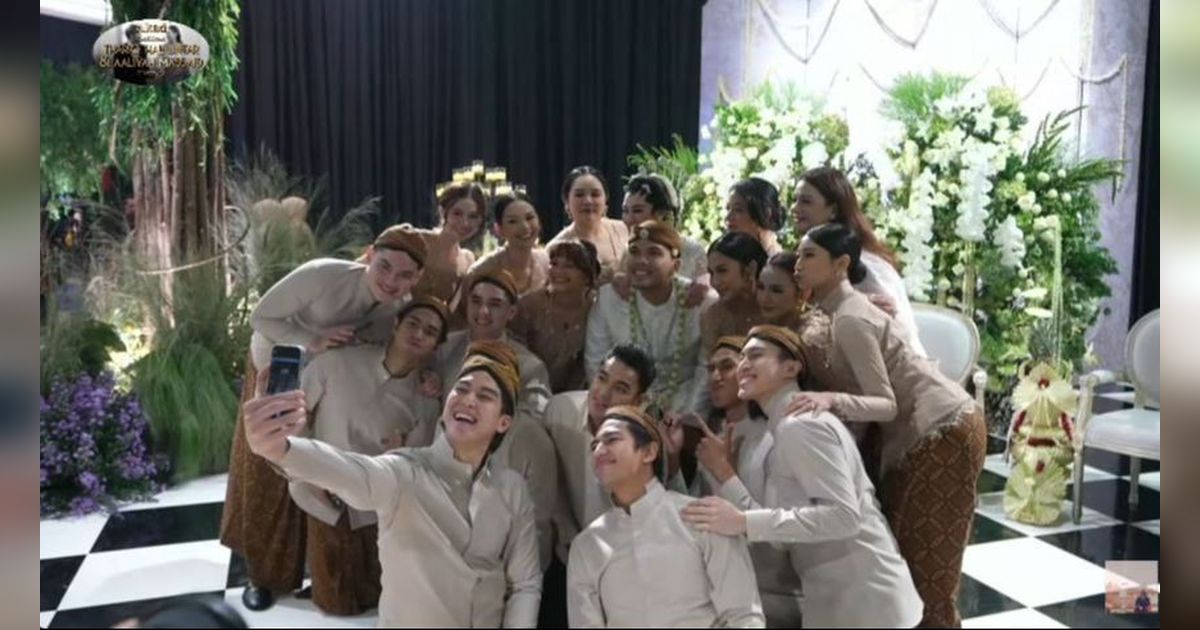 10 Potret Groomsmen Ganteng di Pernikahan Thariq dan Aaliyah, Gagah Pakai Beskap