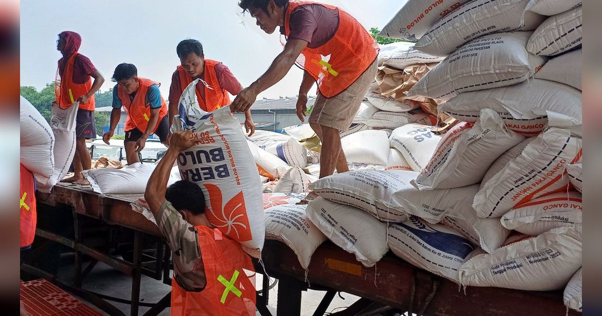 Bulog Kena Tegur Kemendagri, Harga Beras Masih Melambung di Tengah Skandal Demurrage Rp294 M