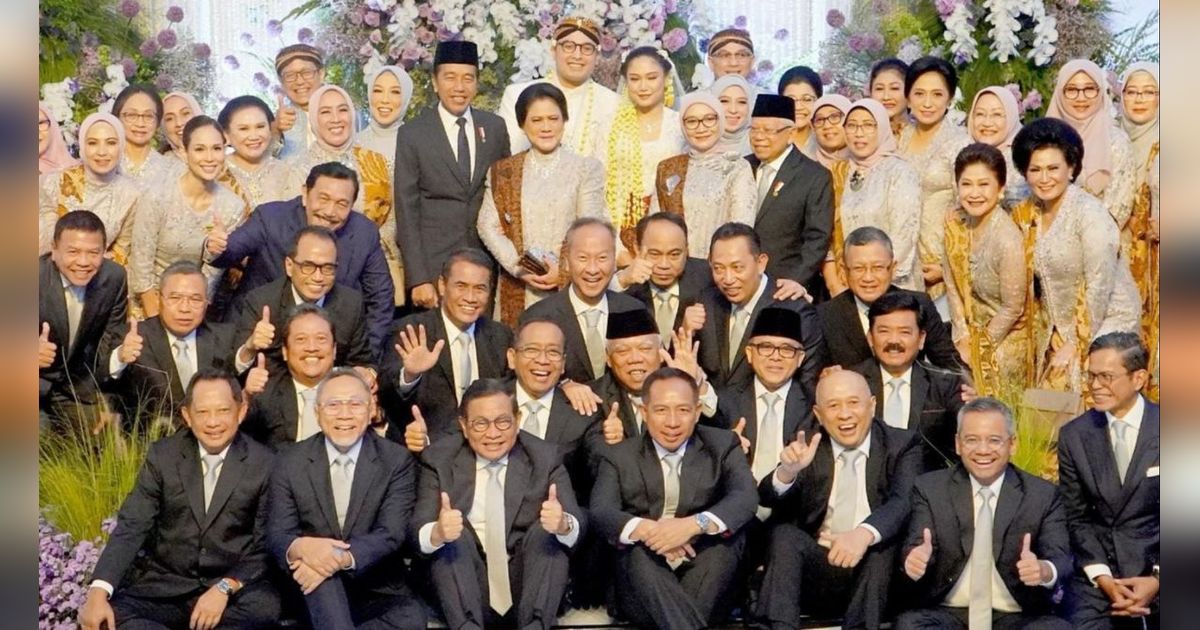 Foto Langka Momen `Santuy` Para Menteri di Pernikahan Putri Menkes Budi Gunadi Sadikin