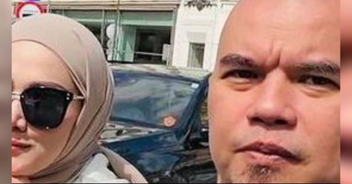 Ahmad Dhani dan Mulan Jameela Dapat Hadiah Spesial dari Syifa Hadju