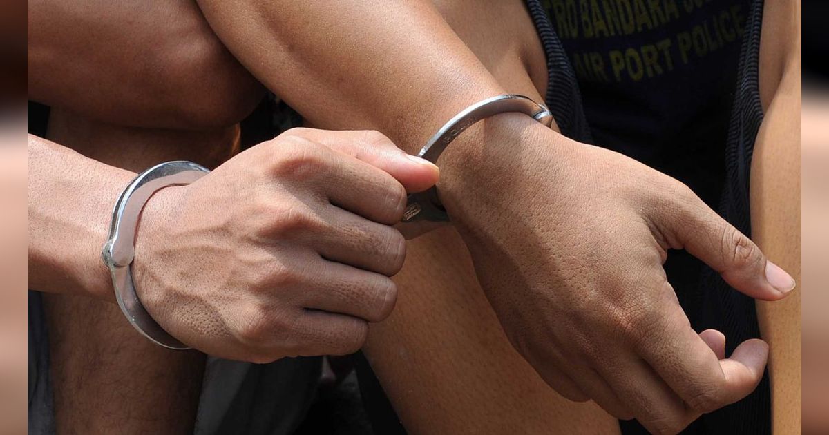 Pelaku Kriminal BAB di Celana Waktu Ditangkap, Reaksi Polisi Jadi Sorotan