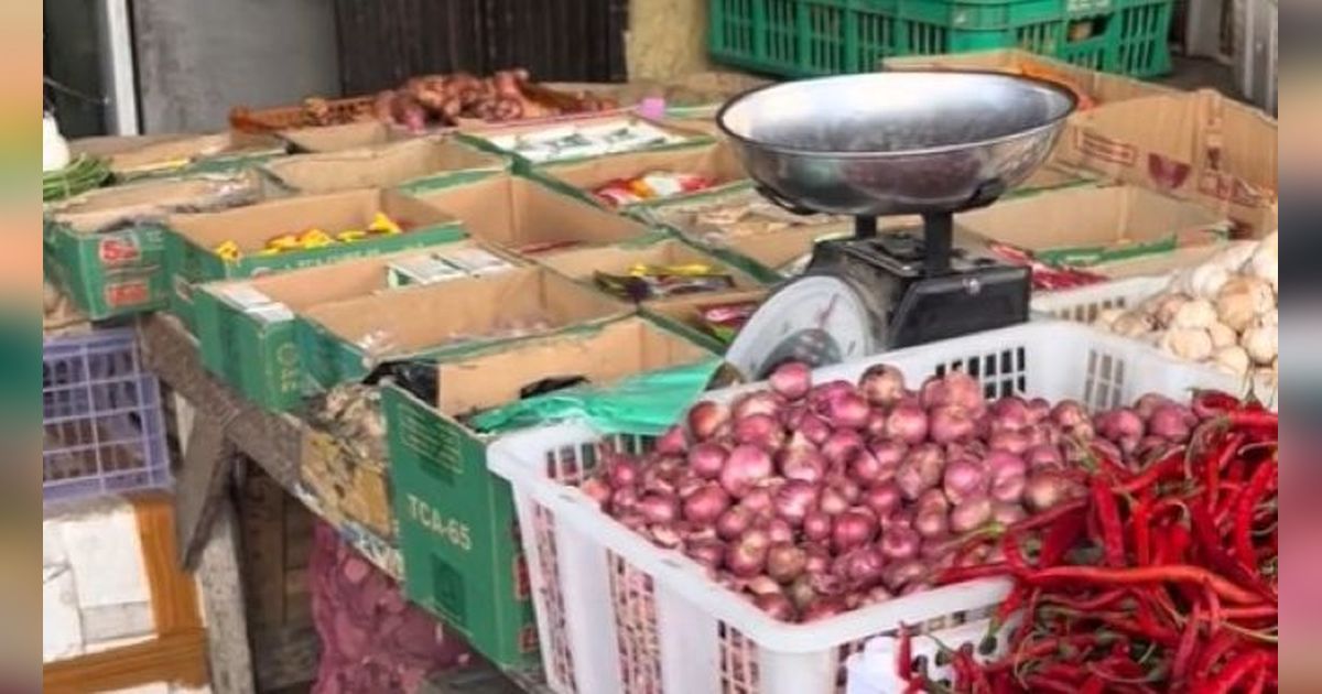 Bikin Dompet Menyala, Persit Ini Kaget Harga Bakso Mahal Banget di Wamena