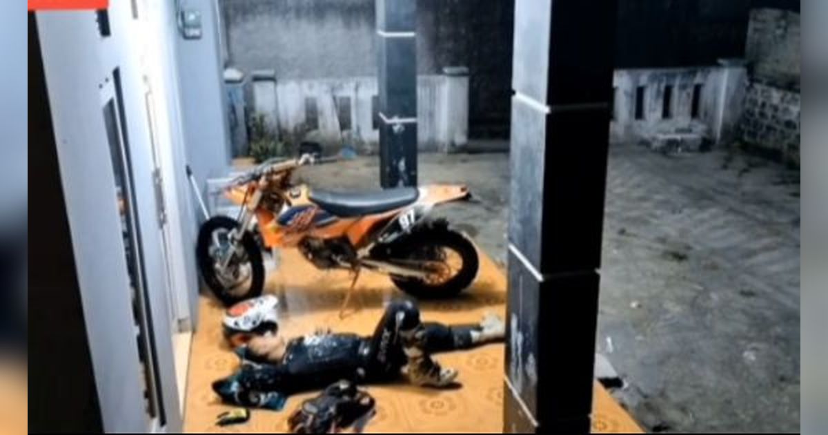 Main Motor Trail Pulang Kemalaman, Suami Dilempar Bantal Istri, Auto Tidur di Teras