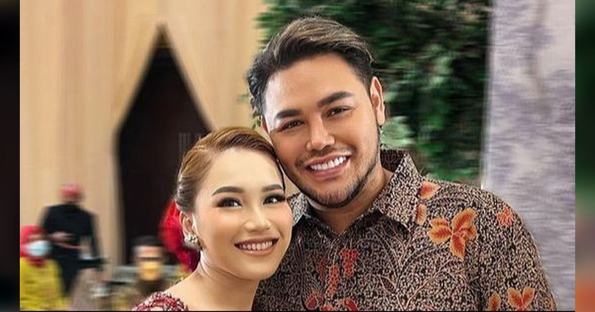 Ayu Ting Ting Gagal Nikah Maning, Ini Pesan Mendalam Ivan Gunawan