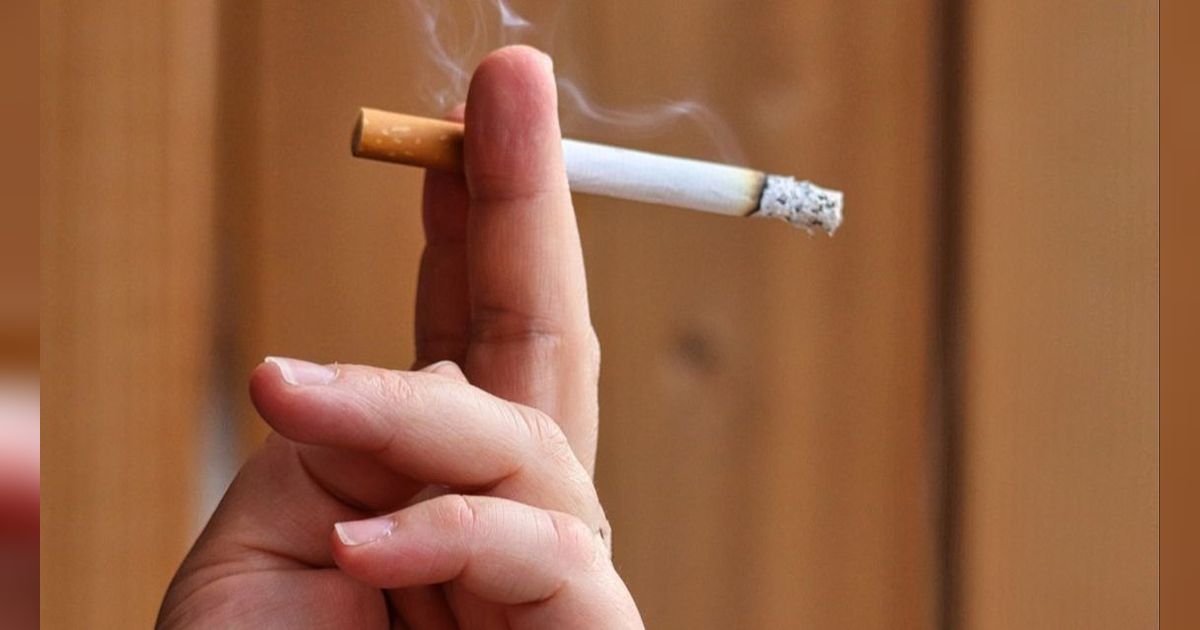 Aturan Baru PP Kesehatan: Rokok Dilarang Dijual Eceran Per Batang