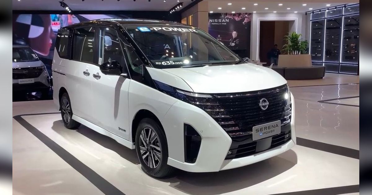 Pilih Nissan Serena e-Power atau Toyota Voxy? Baca Perbandingan Lengkapnya