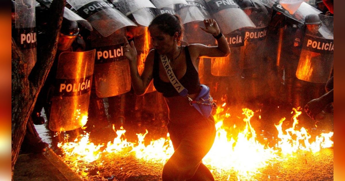 FOTO: Maduro Menang Pemilu Lagi, Demonstrasi Besar-Besaran Berujung Ricuh Pecah, Situasi Venezuela Mencekam!