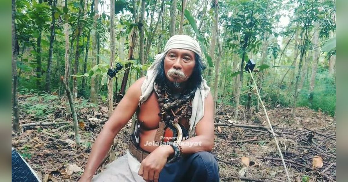 Orang Sakti, Suku Dayak Losarang Ini Mengaku Tak Pernah Pakai Baju dan Mandi 'Kalau Pakai Baju Suka Sakit'