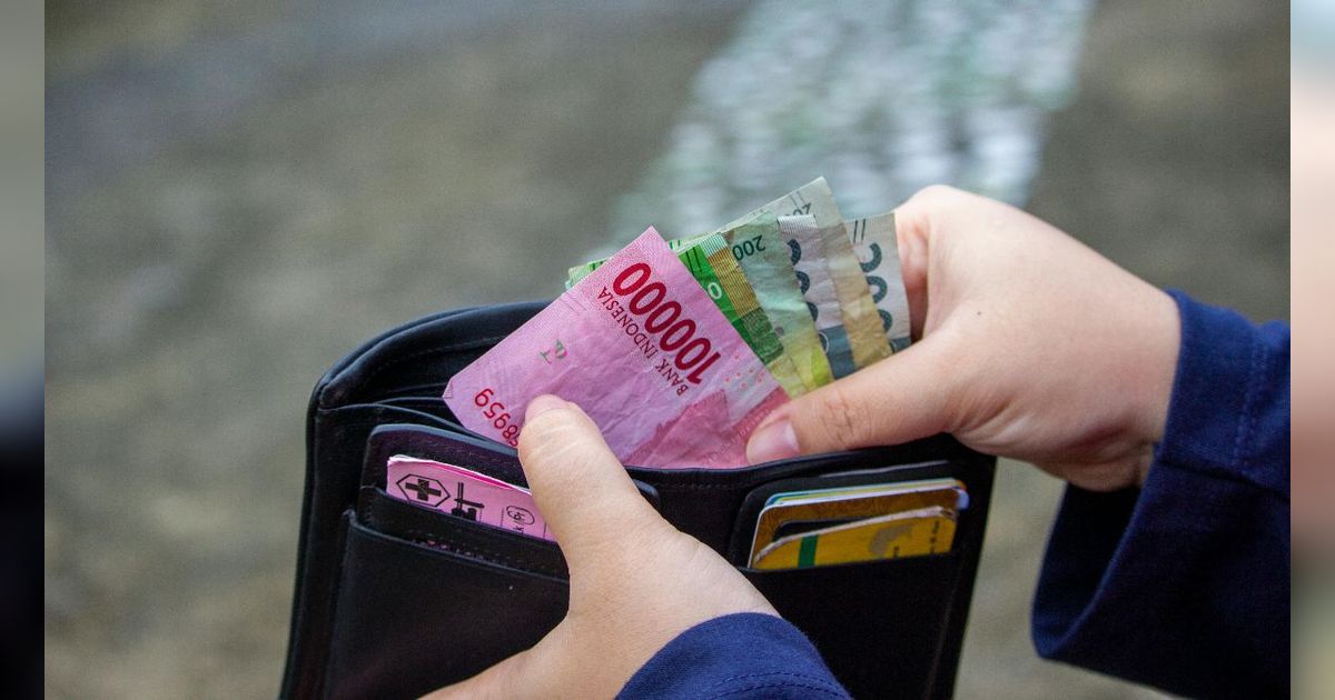 35 Kata-Kata Matre Lucu yang Menyadarkanmu Bahwa Cinta dan Uang Bisa Berdansa dalam Satu Irama