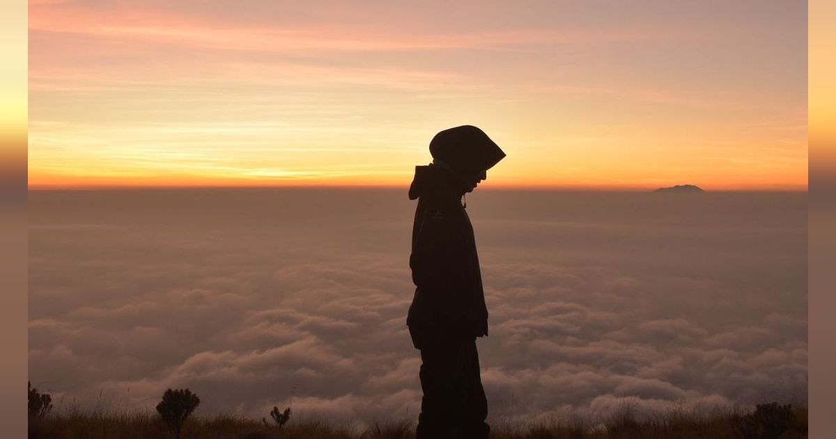 Perempuan Kristen Ikut Kajian Ustaz Hanan Attaki, Ceritakan Berkali-kali Mimpi Mualaf Bikin Ibunya Marah Besar