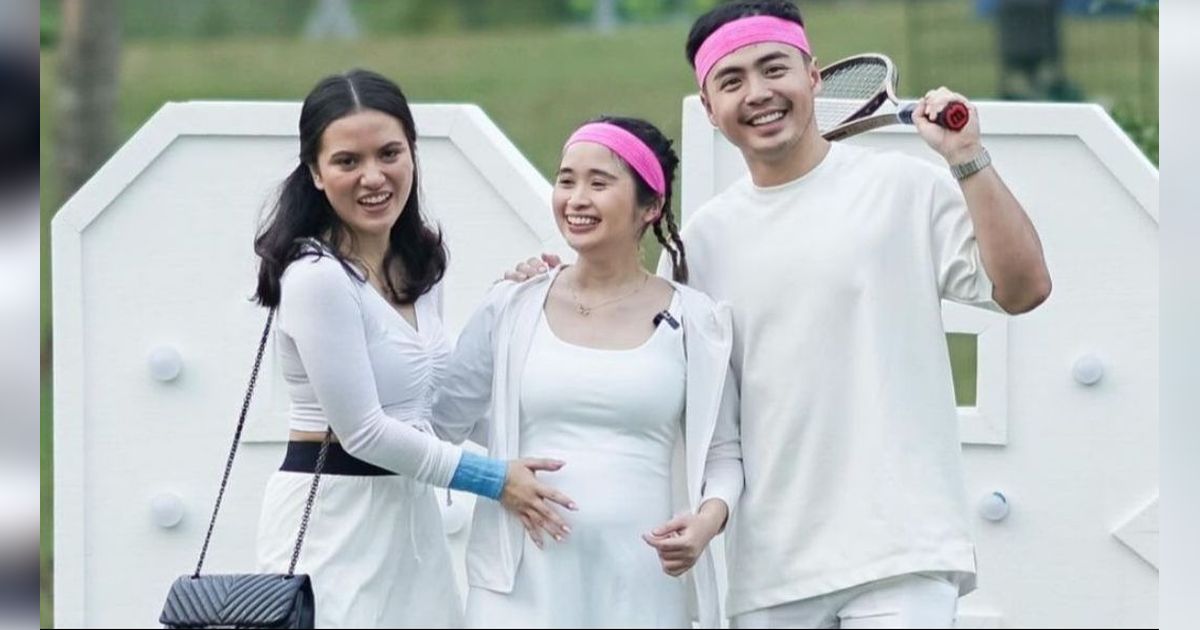 10 Artis Gelar `Gender Reveal` dengan Konsep Unik, Gritte Agatha Malah Menelan Korban