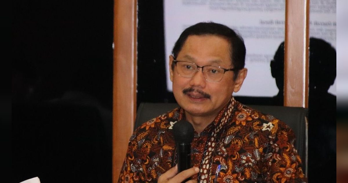 Protes Pencopotan Dekan Gara-Gara Tolak Dokter Asing, Civitas Akademika FK Unair Gelar Aksi