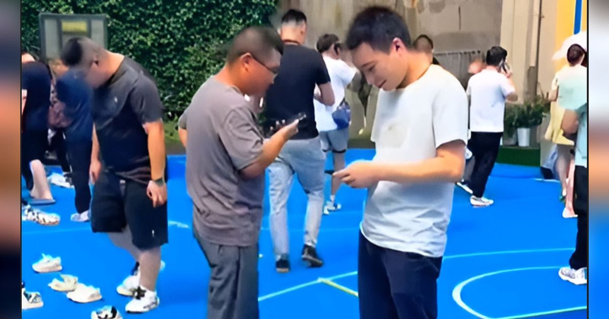 Momen Kocak Ayah Ditantang Cari Sepatu Anak, Auto Telepon Istri karena Bingung