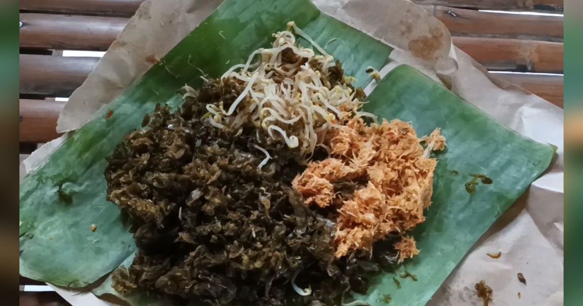 Mencicipi Kuliner Unik dari Surabaya Urap Urap Lumut, Gunakan Lumut Segar dari Bebatuan