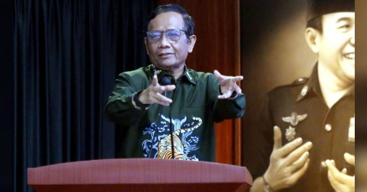 Dekan FK Unair Dicopot Usai Tolak Dokter Asing, Mahfud: Jangan Sampai Ada Orang Lempar Batu Sembunyi Tangan