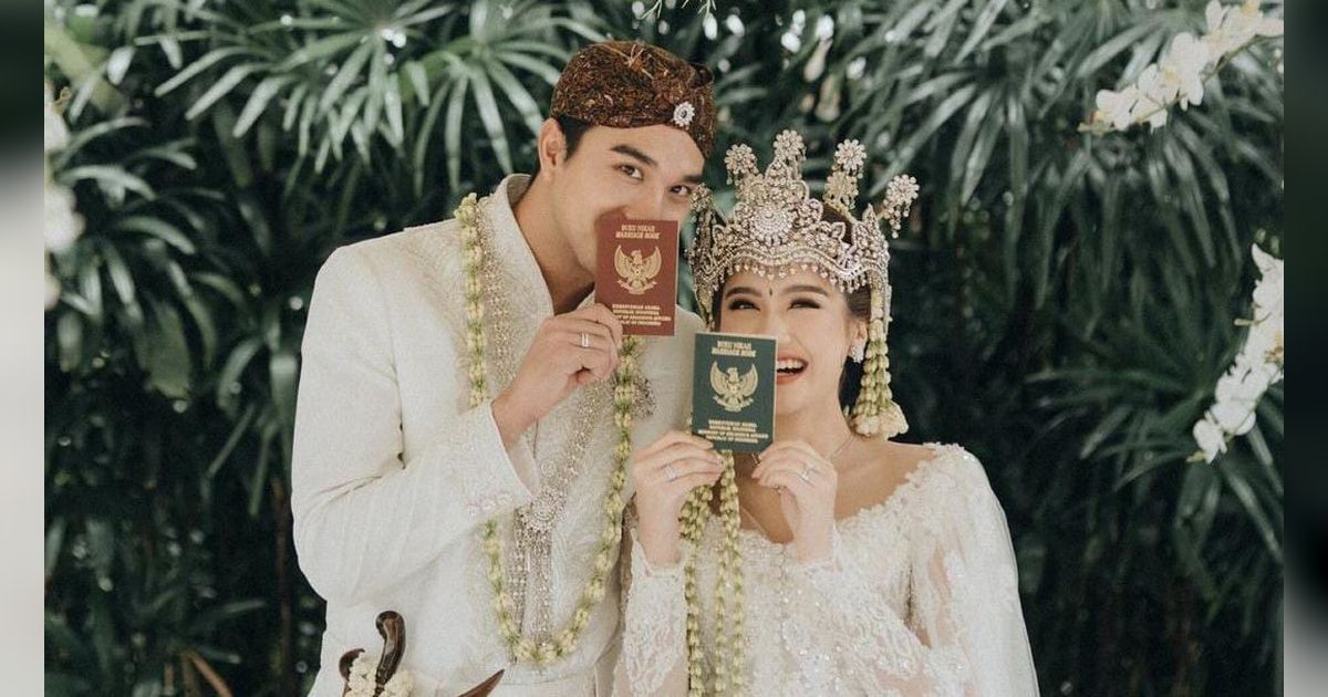Cantiknya Salshabilla Adriani di Hari Pernikahannya Bersama Ibrahim Risyad, Pakai Busana Adat Sunda Bikin Pangling