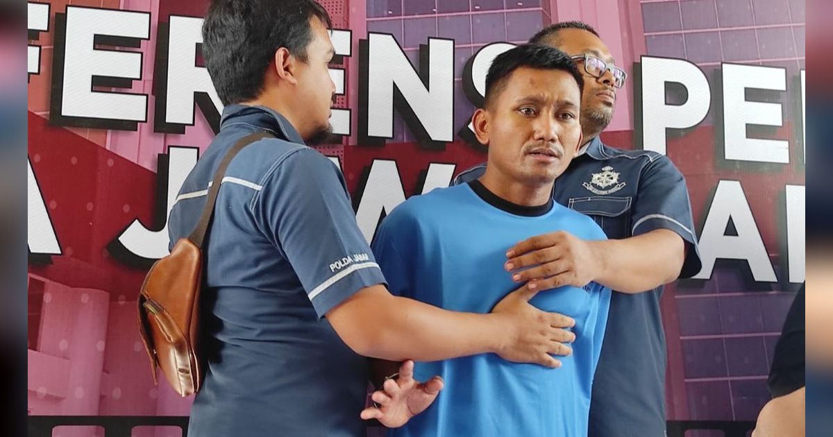 Isak Tangis Kartini, Ibu Pegi Setiawan Saat Anaknya Diputuskan Bebas dari Kasus Pembunuhan Vina Cirebon