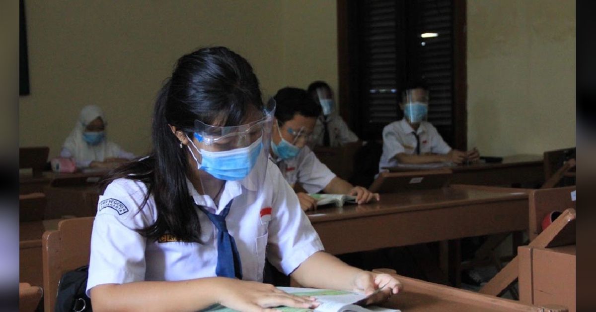 Curhat Orang Tua di Garut, Anaknya Dipersulit Masuk SMA Favorit karena Tak Pakai Jalur ‘Sindikat Sekolah’