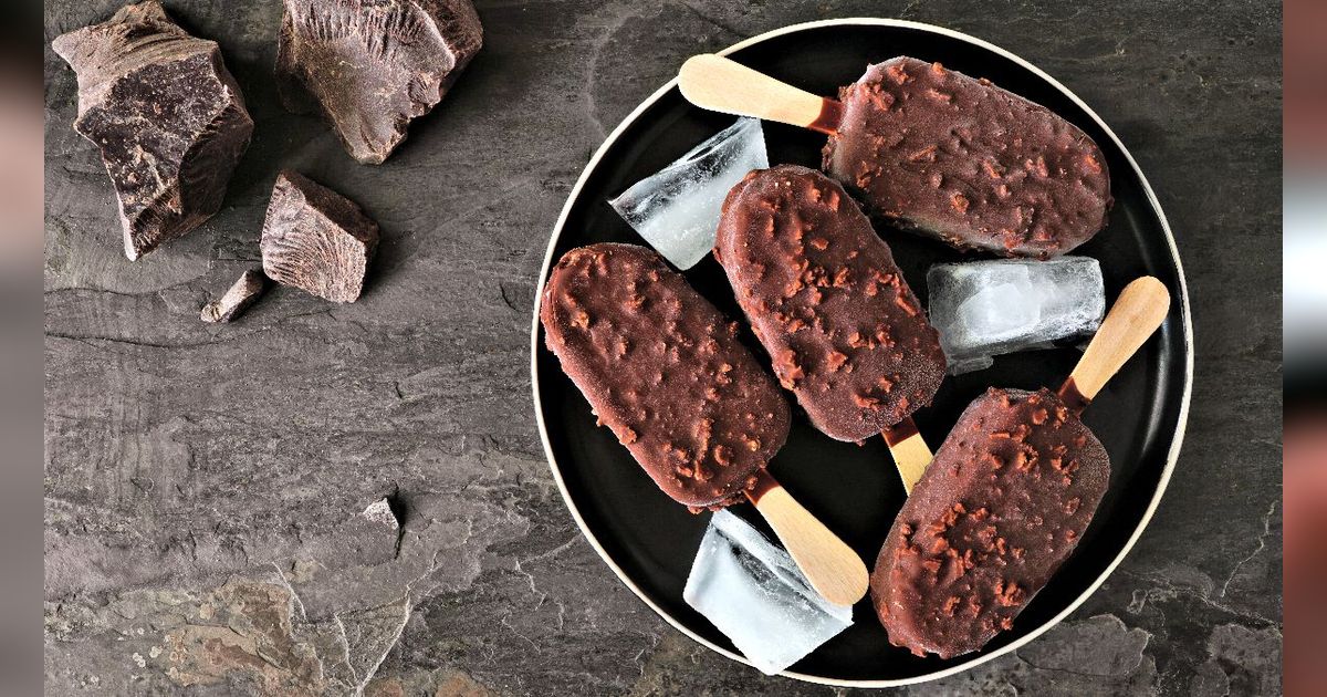 Es Krim Cokelat Kacang Homemade, Camilan Praktis, Sehat, dan Lezat
