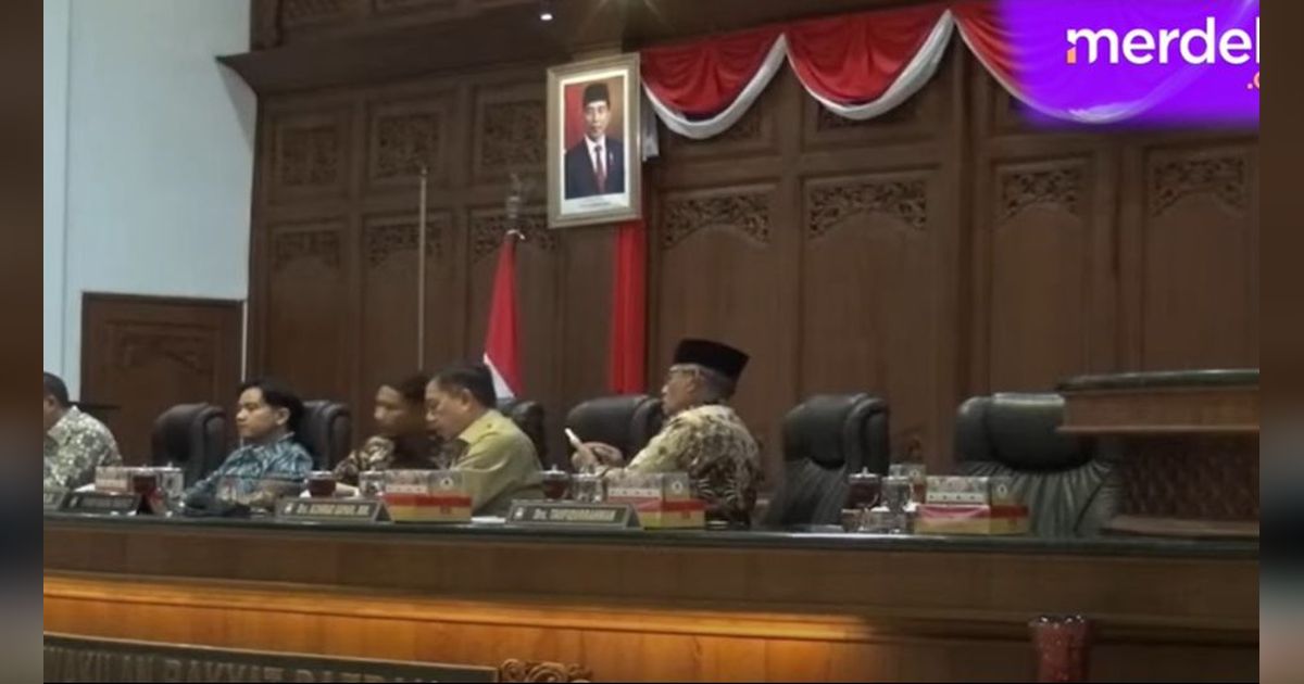 VIDEO: Detik-Detik Gibran Sampai Terkejut 