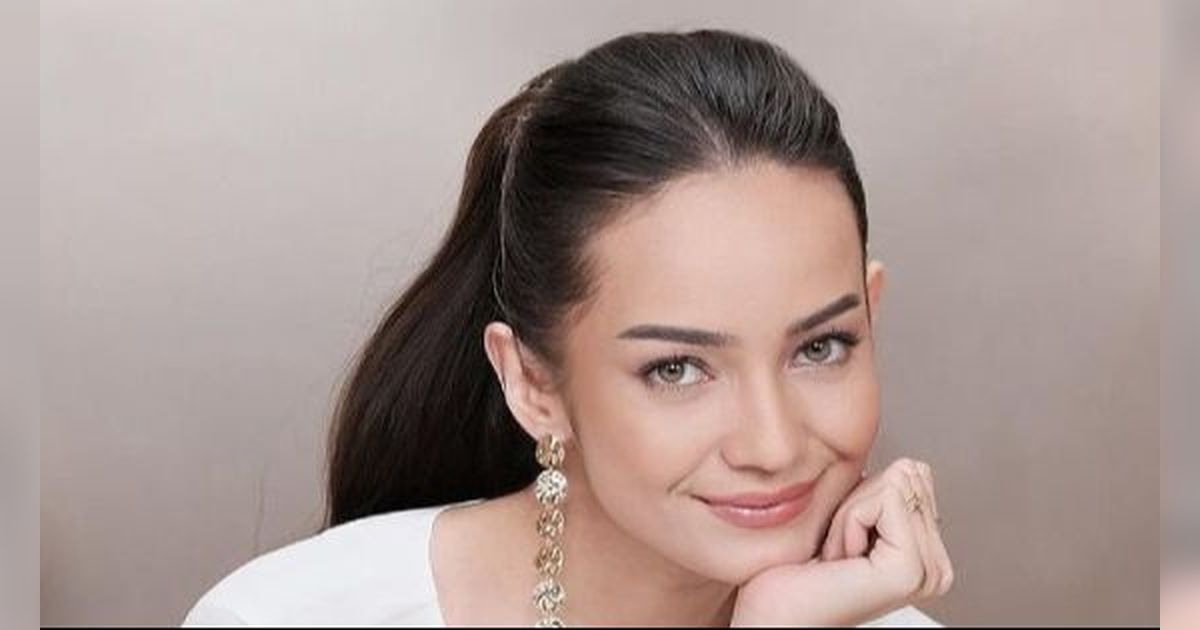 Cerita Enzy Storia yang Hampir Mati Gegara Sikat Gigi Pakai Obat Nyamuk