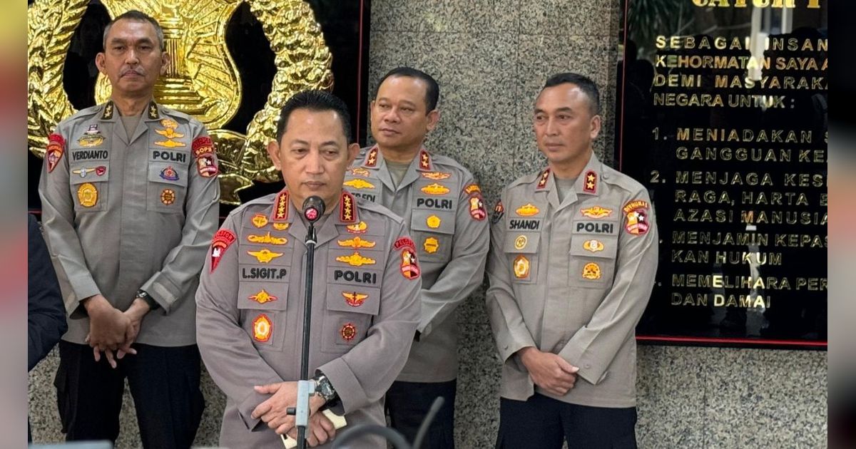 8 Kapolda Baru Resmi Dilantik, Tiga Jenderal Bintang Dua Ternyata Kawan Seangkatan Kapolri di Akpol