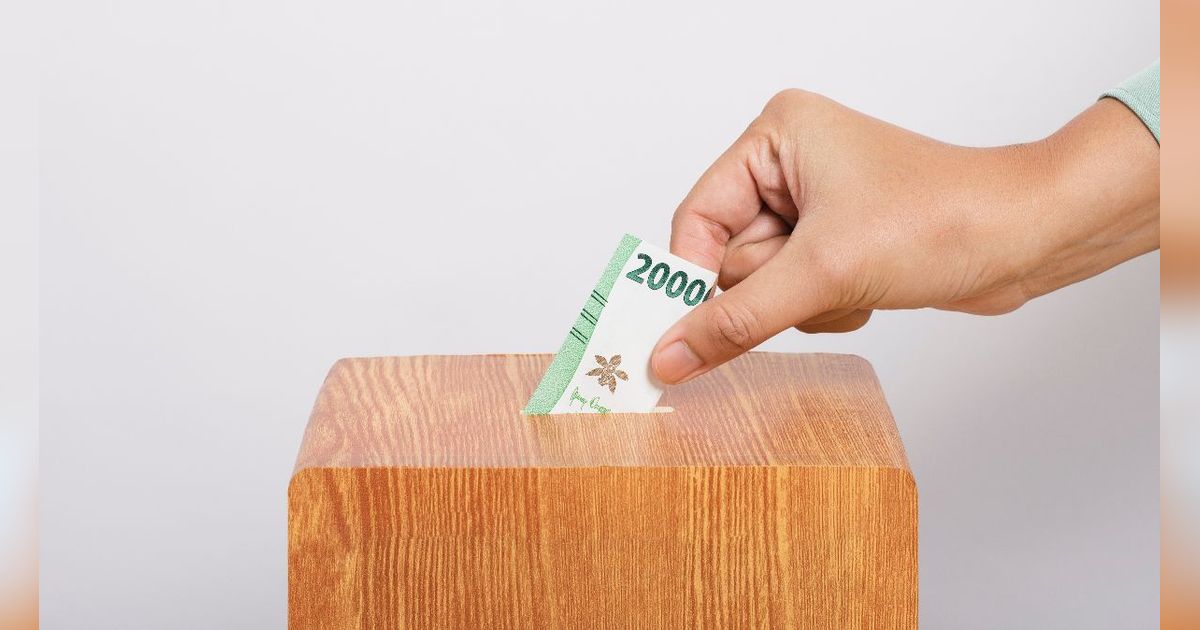 Lulusan S2 Hukum Curi Uang Sedekah Rp66 Juta dari Kuil, Modusnya Mirip Pelaku di Indonesia