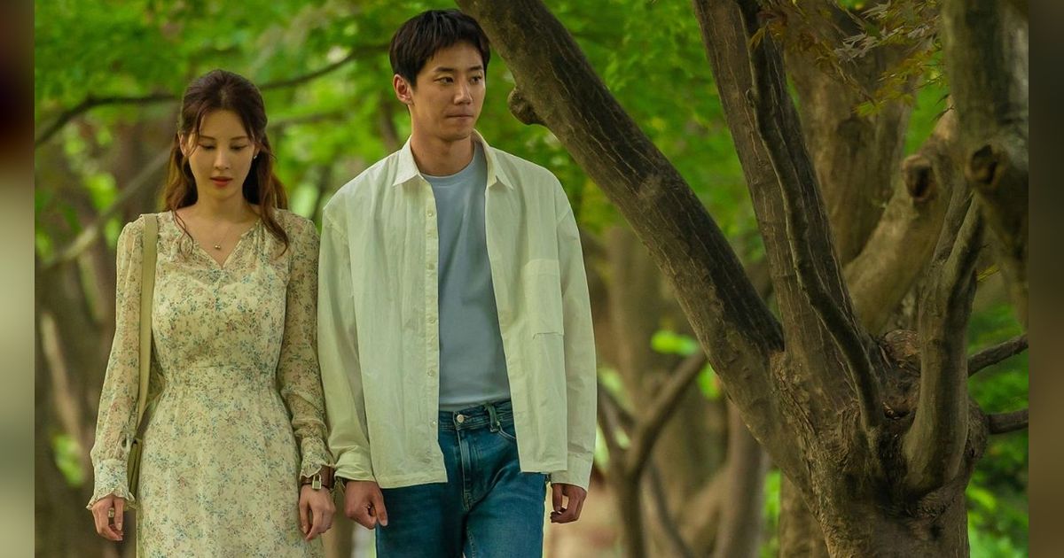 8 Rekomendasi Film Korea Romantis yang Penuh Adegan Manis, Bikin Terhanyut dalam Romansa