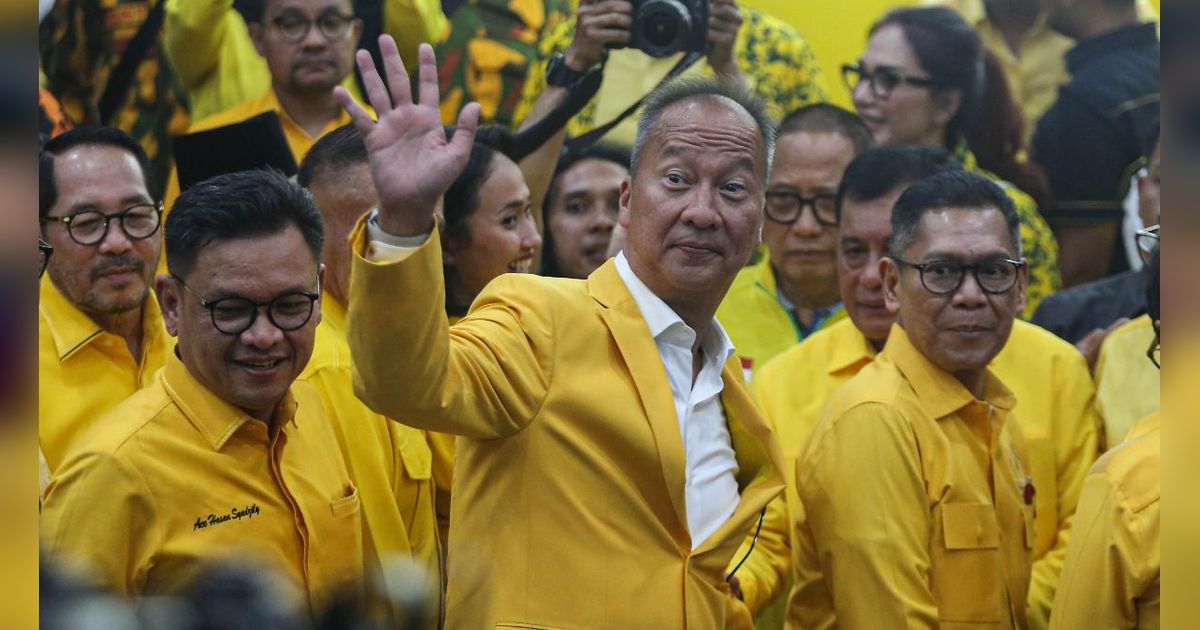 FOTO: Agus Gumiwang Resmi Terpilih Jadi Plt Ketum Partai Golkar untuk Gantikan Airlangga Hartarto