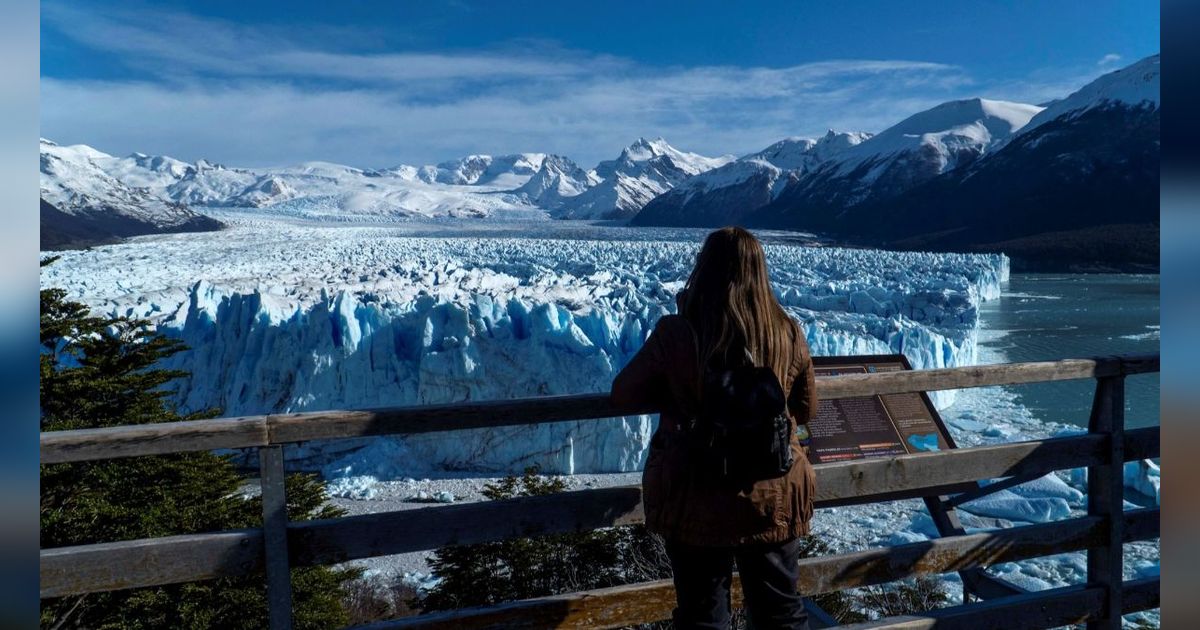 FOTO: Potret Keindahan Gletser Perito Moreno di Taman Nasional Los Glaciares Argentina yang Membius Pandangan!