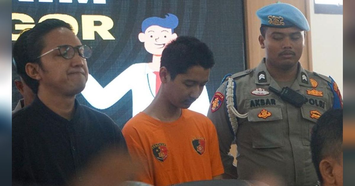 FOTO: Galak Saat KDRT Istri, Nyali Armor Toreador Menciut Ketika Berbaju Tahanan