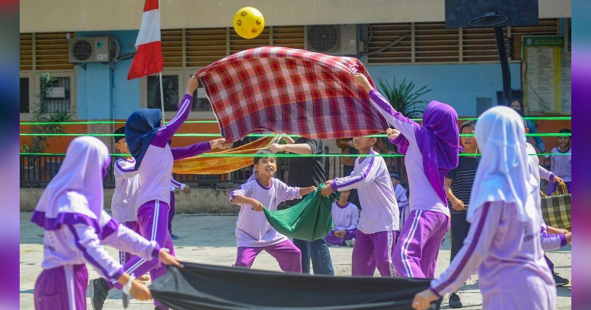 FOTO: Serunya Lomba 17-an Ini Bisa Tumbuhkan Semangat Nasionalisme dan Jiwa Pantang Menyerah