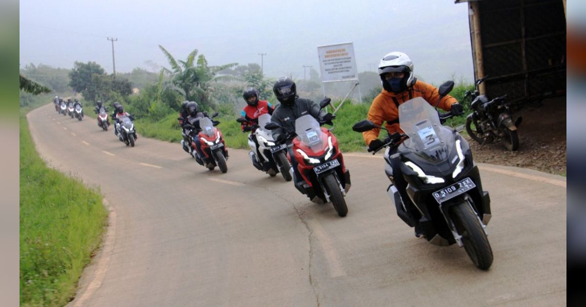 Cara Mengatasi Bahaya di Tikungan dan Jalanan Menurun