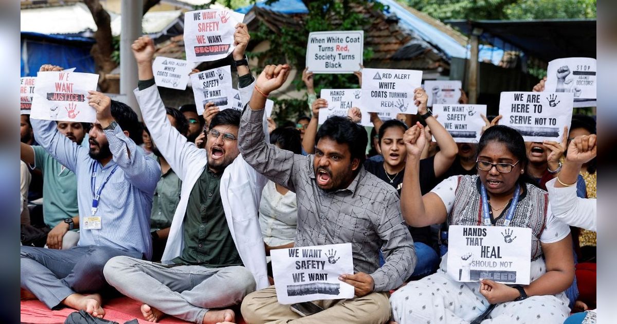 FOTO: Kacau Balau Layanan Rumah Sakit di India, Jutaan Tenaga Kesehatan Mogok Kerja Massal Usai Kasus Pemerkosaan Dokter Magang di Kolkata