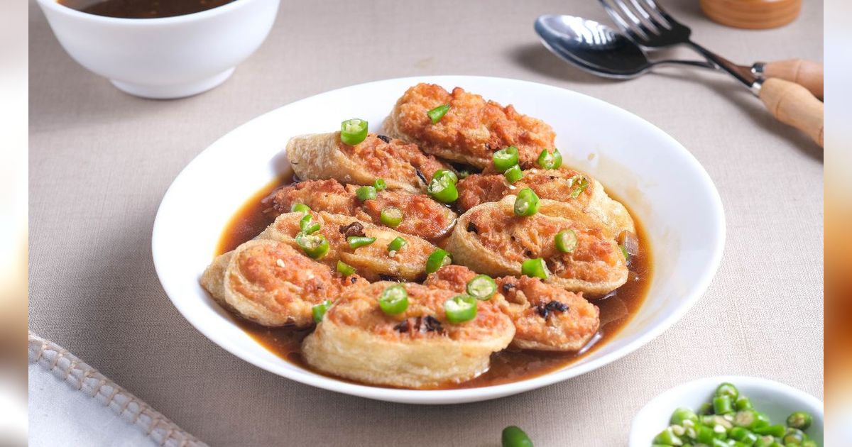 Resep Gohyong Ayam Kulit Tahu, Hidangan Klasik Tionghoa yang Bikin Ketagihan Makan di Rumah