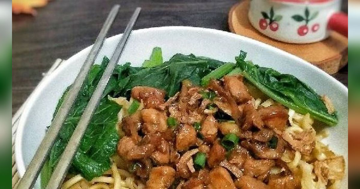 5 Resep Bumbu Ayam untuk Mie Ayam Spesial & Dijamin Bikin Nagih