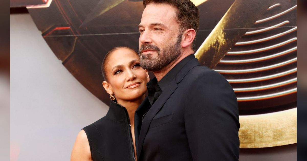 FOTO: Potret Kemesraan Jennifer Lopez dan Ben Affleck yang Tinggal Kenangan Sebelum Bercerai