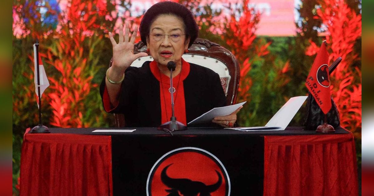 FOTO: Megawati Beberkan Nama-Nama Bakal Cagub dan Cawagub untuk Pilkada 2024 Ada dari Kepulauan Riau sampai Papua