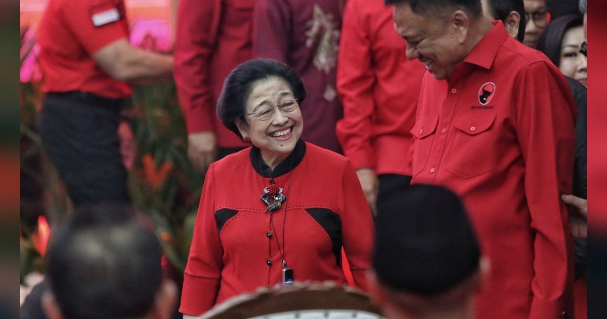 FOTO: Senyum Lebar Megawati Soekarnoputri Umumkan Bakal Calon Kepala Daerah 2024, Ada Airin-Sumardi hingga Andika-Prihadi Maju Pilkada