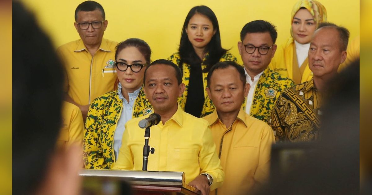 Bahlil Umumkan Kepengurusan Partai Golkar Terbaru, Ada Nama Jokowi?