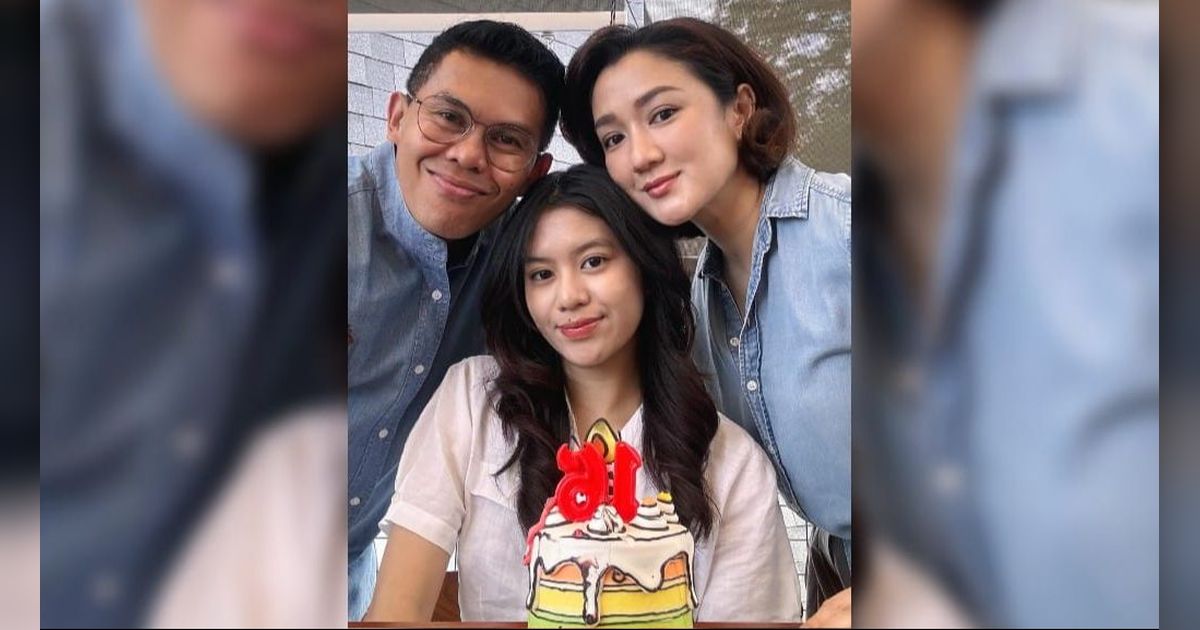 Jarang Tersorot, ini Potret Cantik Radinka Mikayla Anak Melly Mono Kini Menginjak Usia 16 Tahun