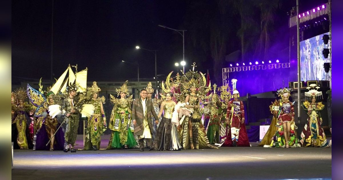 Karung Pupuk Bekas Ternyata Bisa Diubah Jadi Busana Unik, Begini Penampakkannya